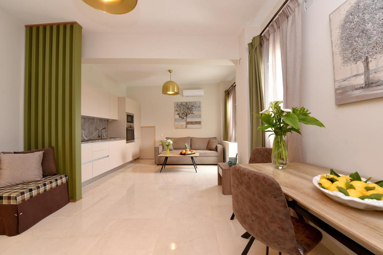 Syrene Luxury Suites エルムポリ エクステリア 写真