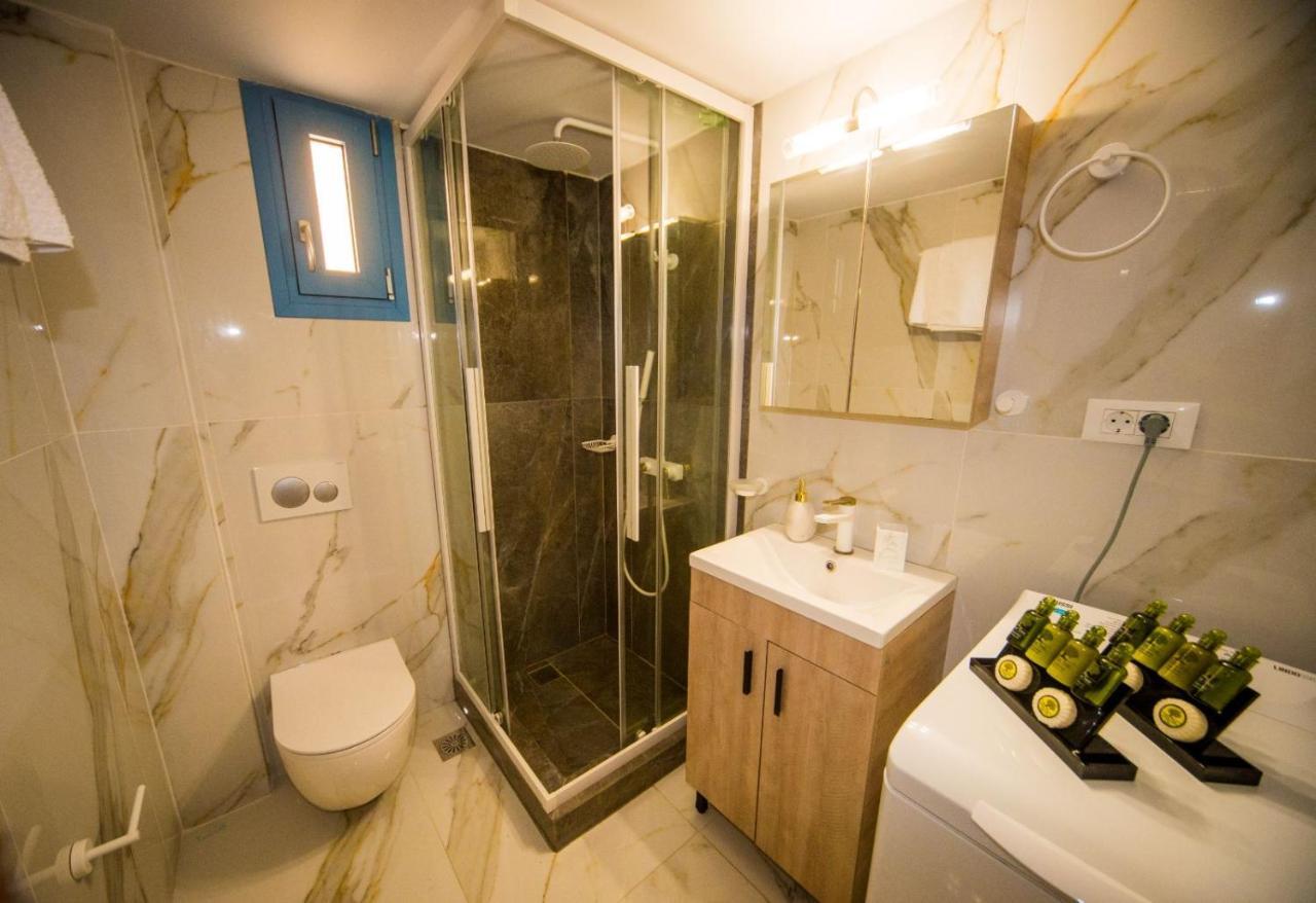Syrene Luxury Suites エルムポリ エクステリア 写真